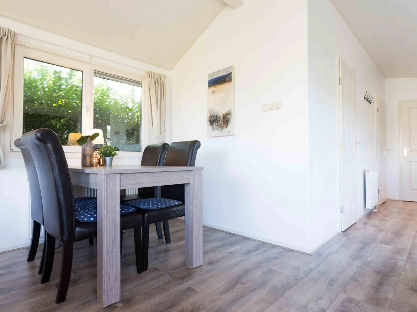 Comfortable Chalet With Dishwasher, Near the Sea in Egmond