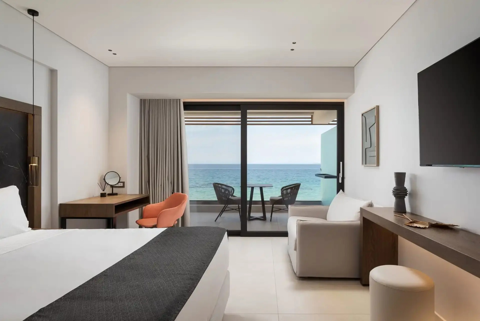 Avant Blue Boutique Hotel