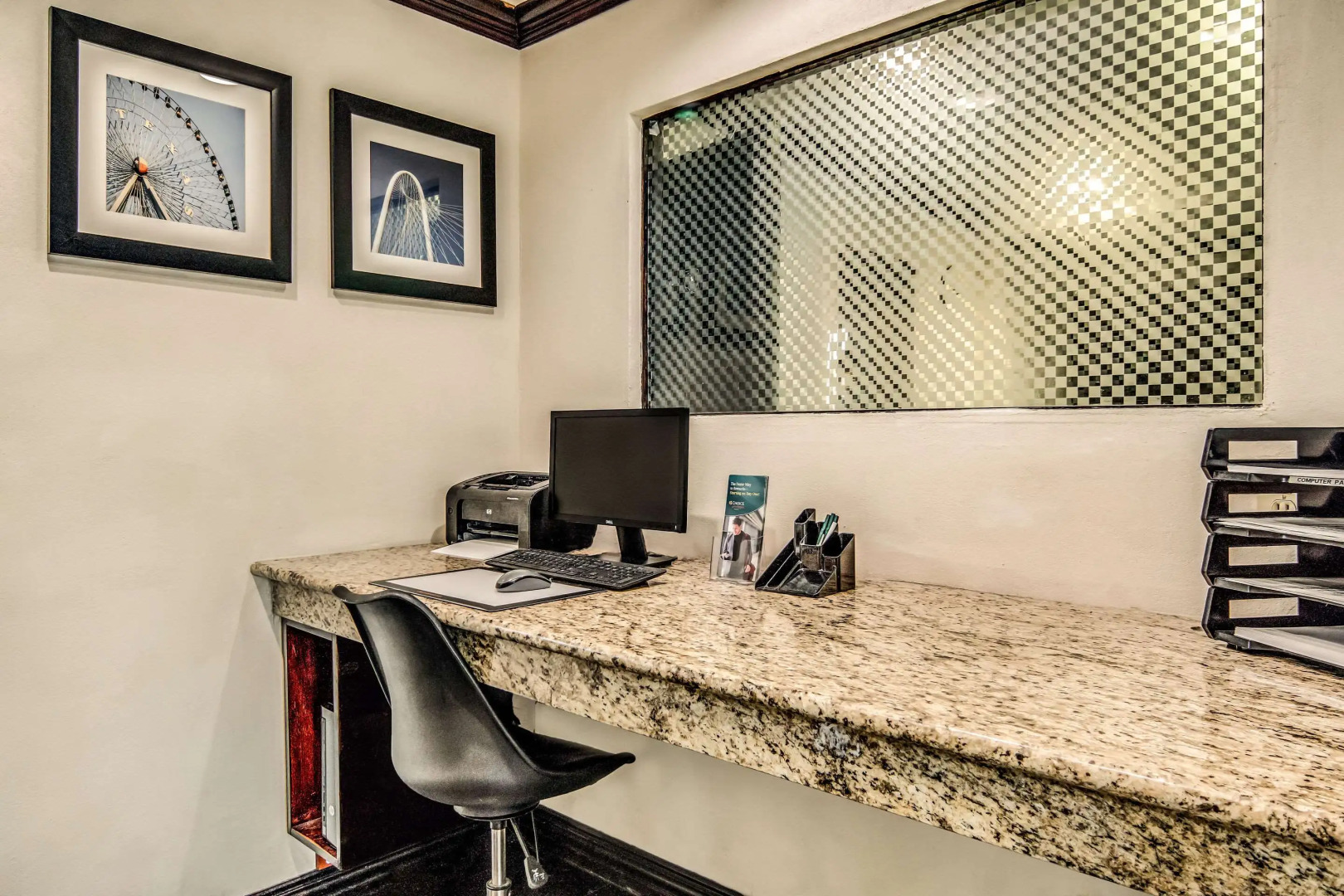 Quality Inn & Suites Dallas - Cityplace