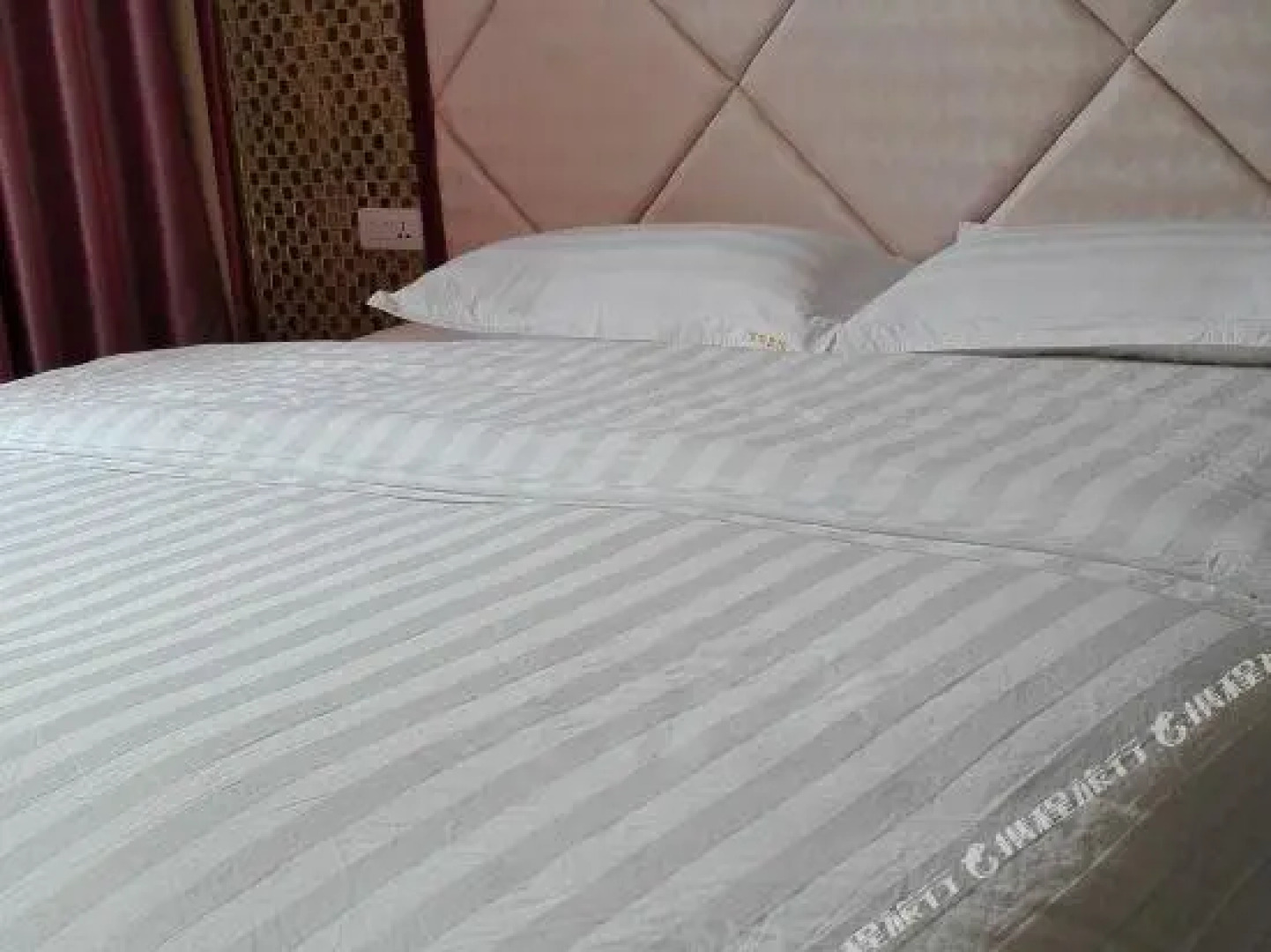 Langzhong Jixing Inn