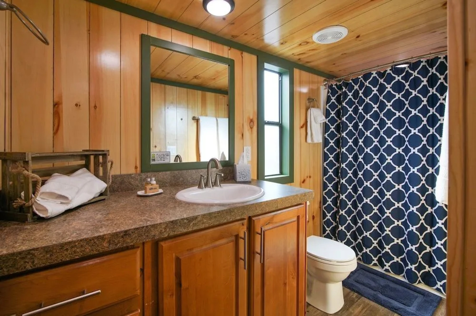 Alderwood RV Express