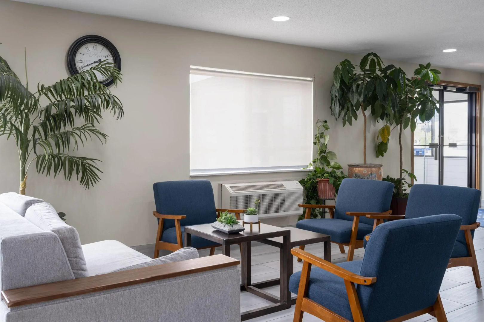 Travelodge by Wyndham Fargo West Acres