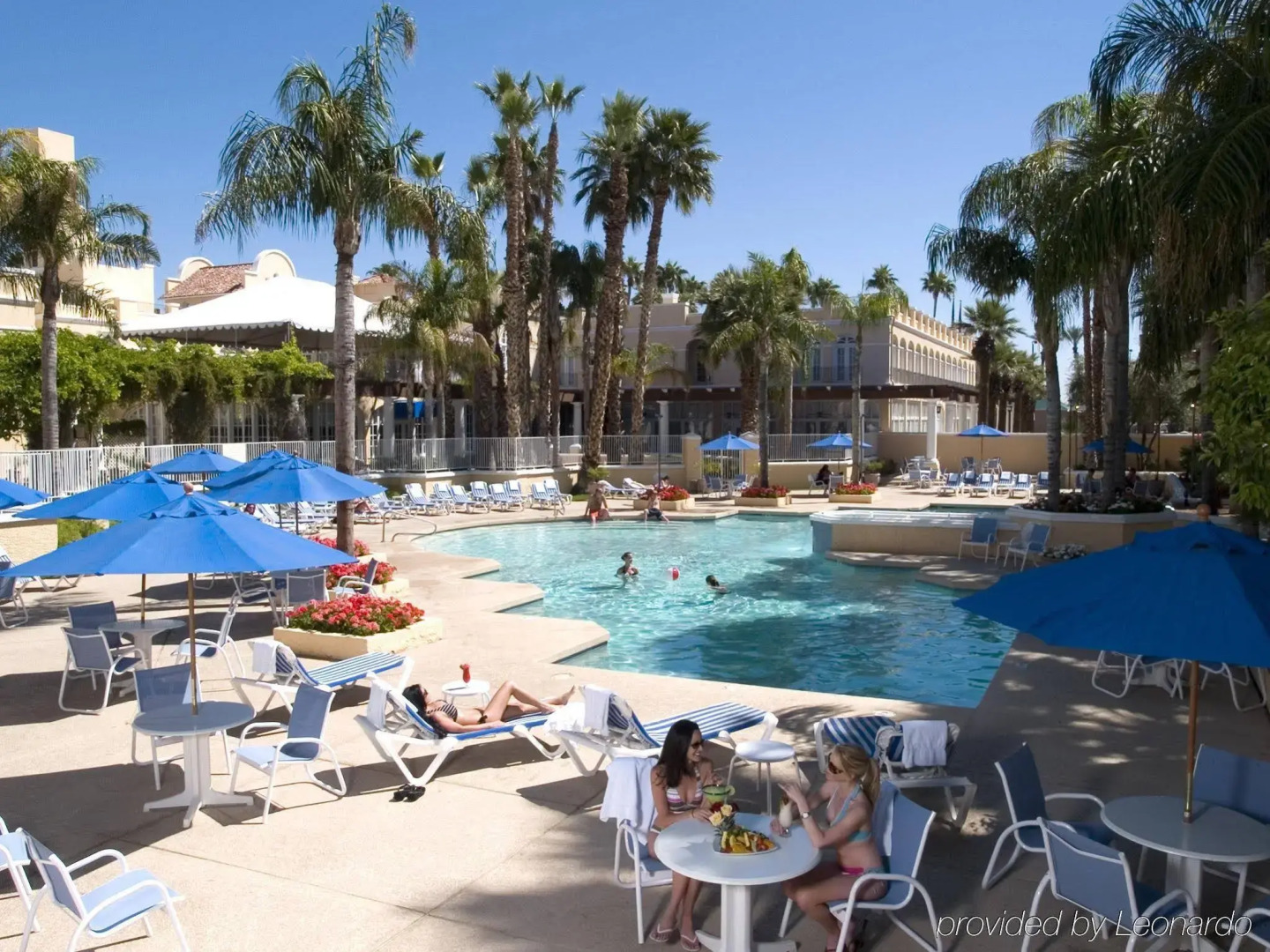 Crowne Plaza Phoenix - Chandler Golf Resort by IHG