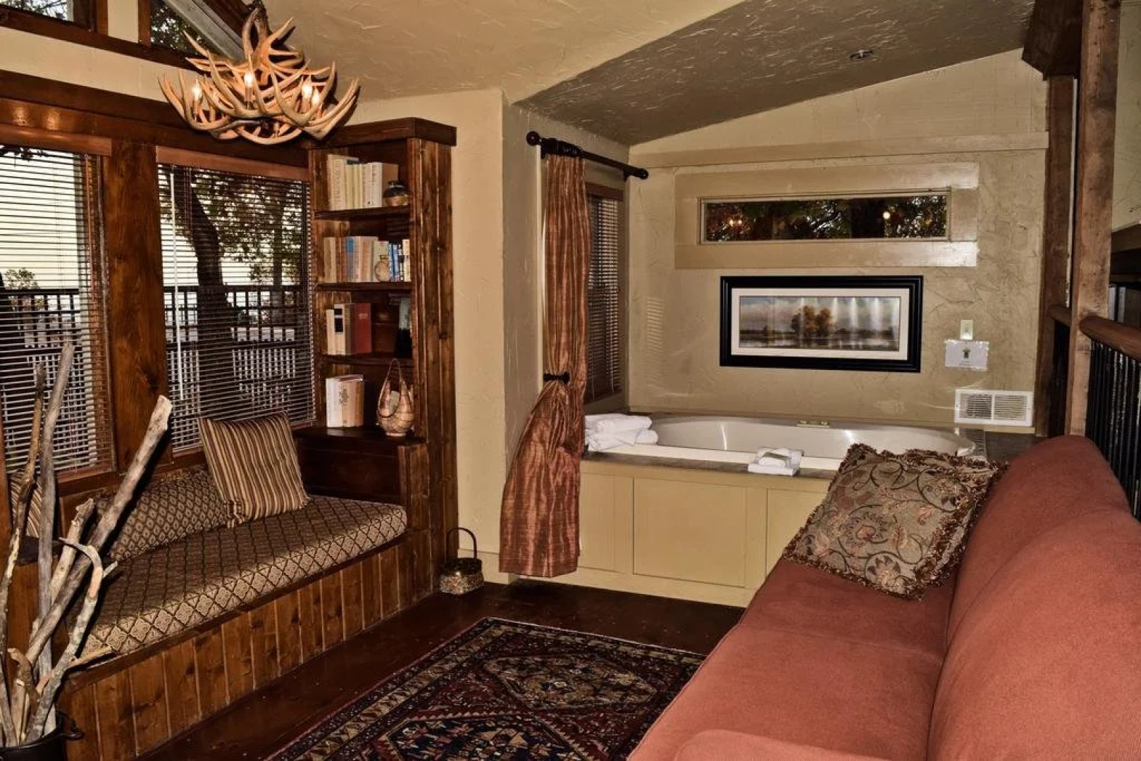 The Overlook Inn Bed and Breakfast