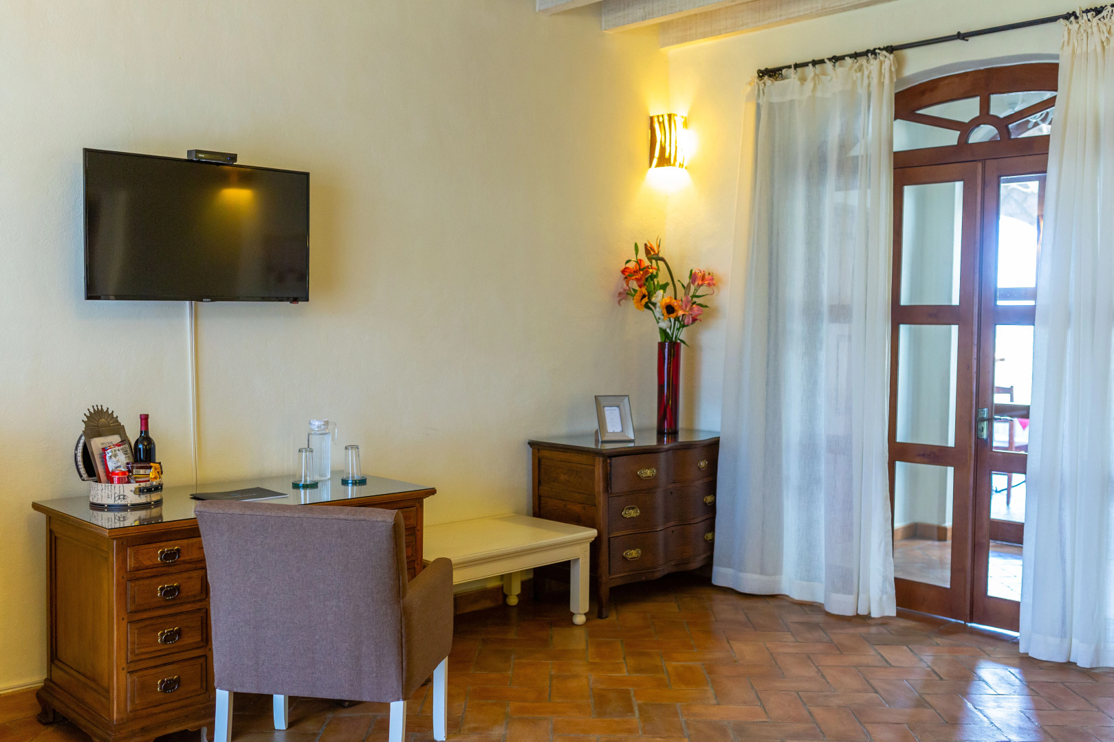 Grand Las Nubes by Inmense