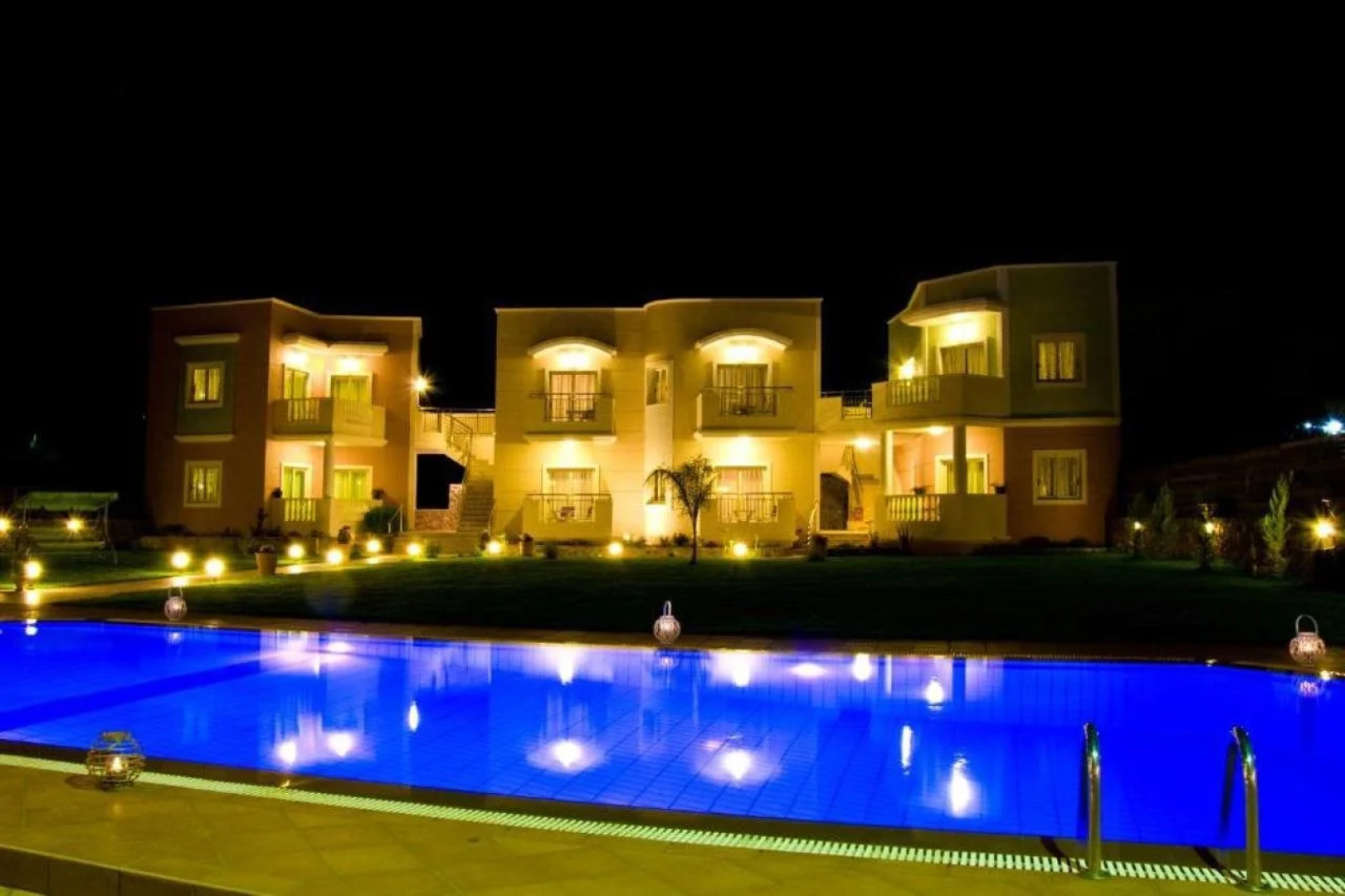 King's Village Apartments