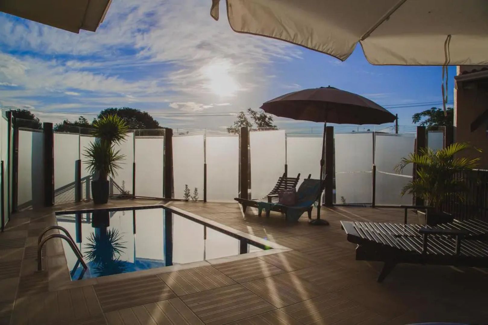 Tonello Business Hotel