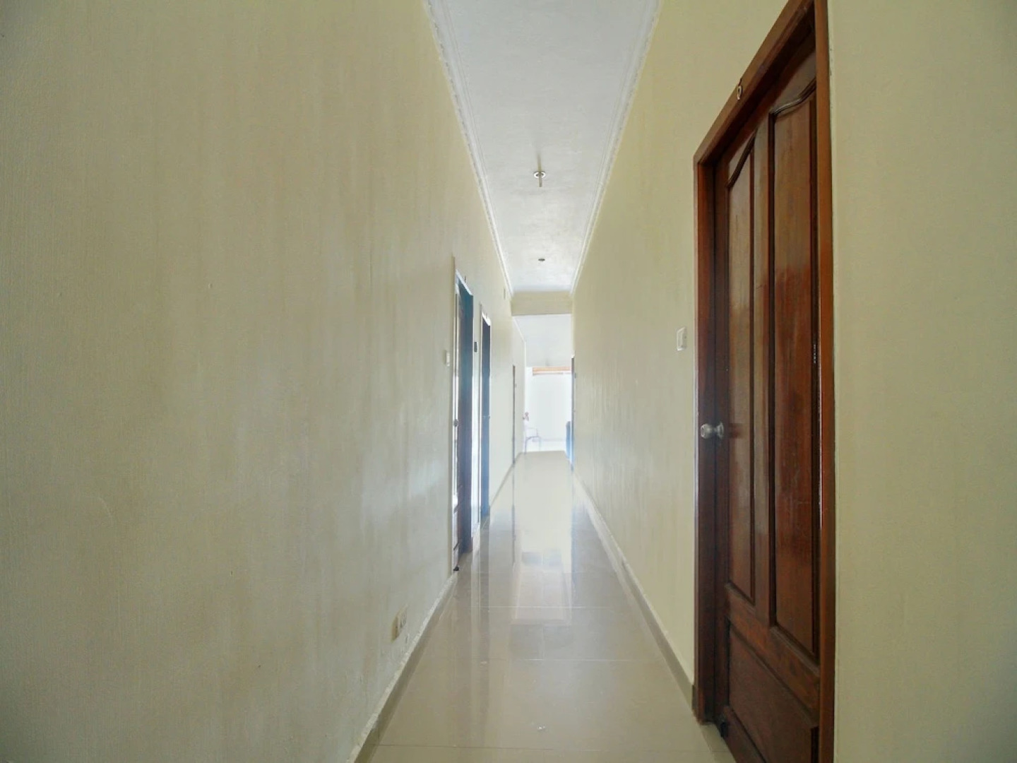 OYO 13009 Whitesands Guest House