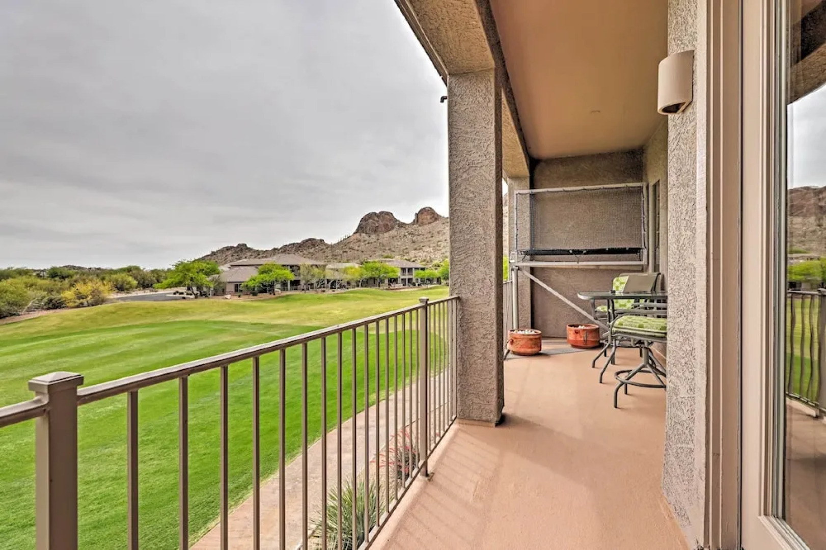 Golf Course View & Pool Access: Gold Canyon Gem