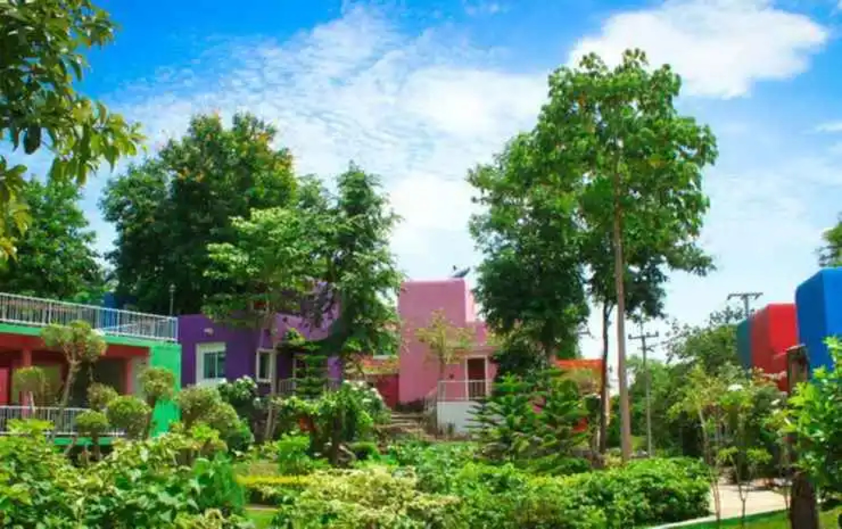 培福安姆度假酒店(Phuauem Resort)