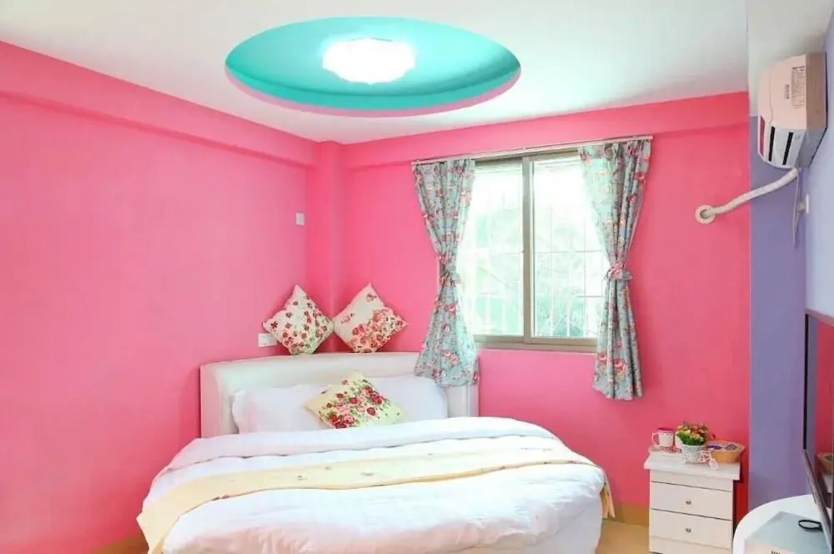 Xiamen Bloom Pinellia Holiday Home