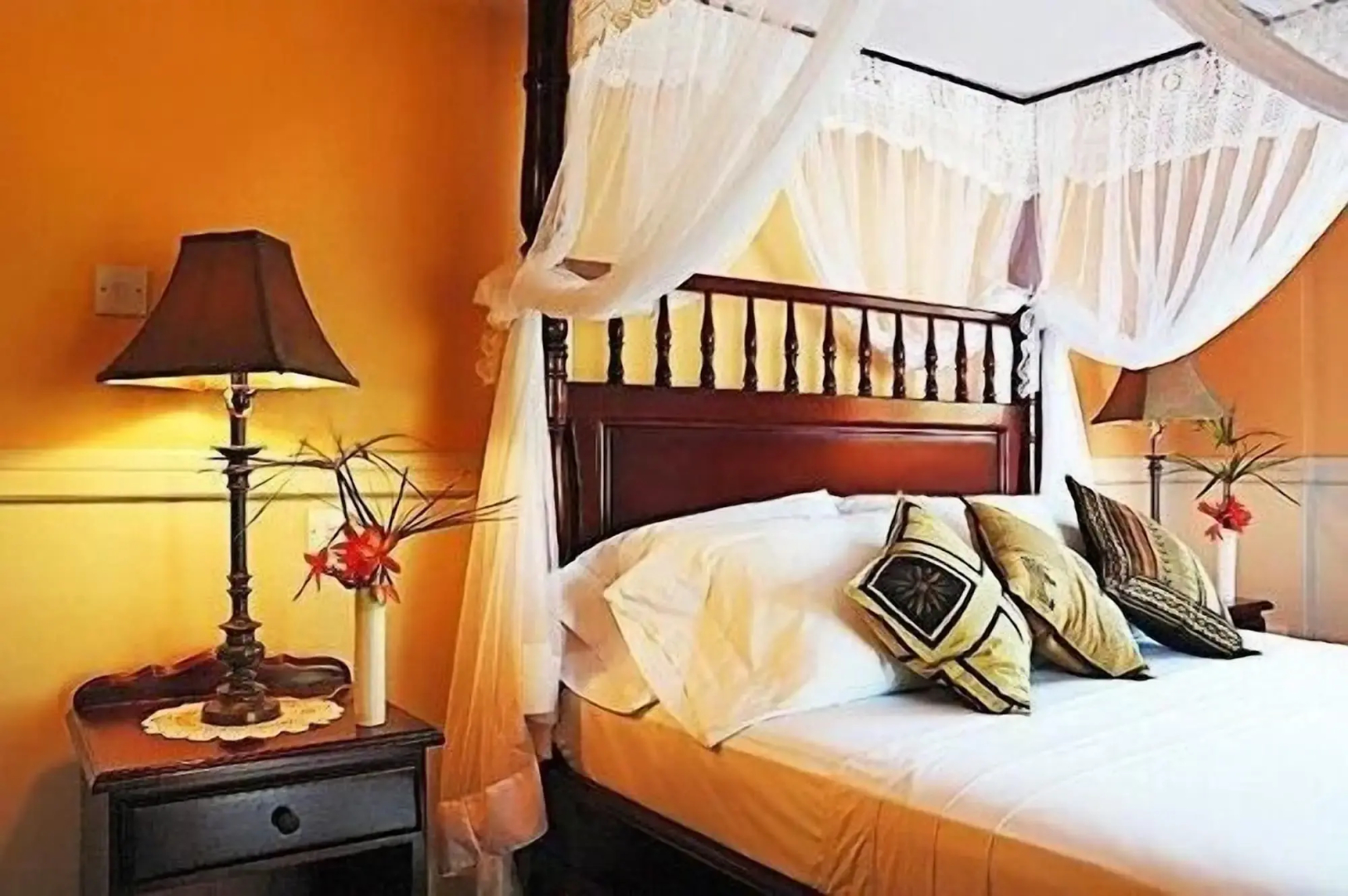 Spring Hotel Bequia