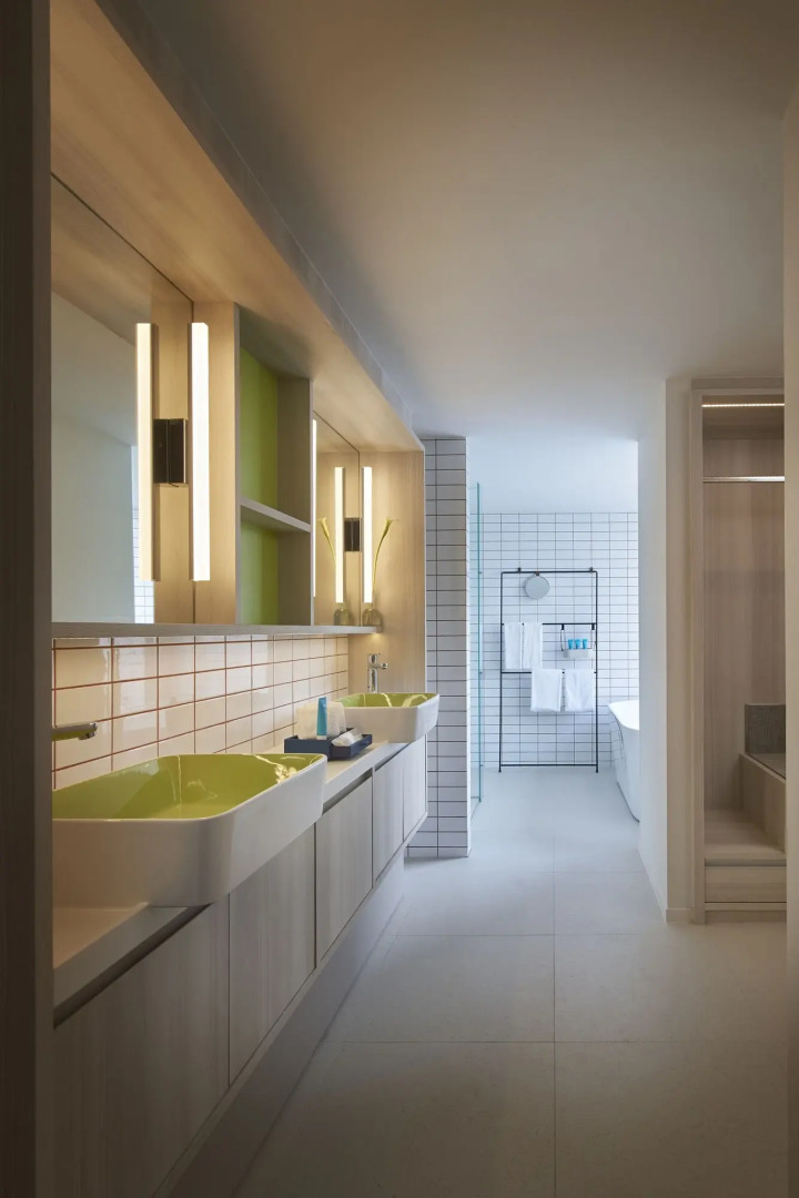 Shama Yen-Akat Bangkok