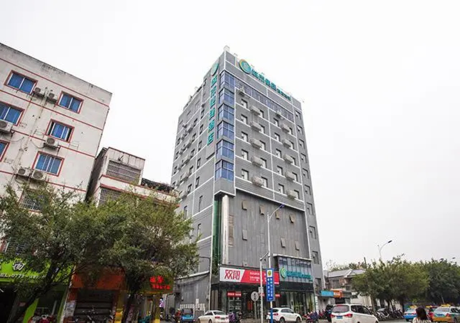 City Comfort Inn Liuzhou Yufeng Park Bus Terminal