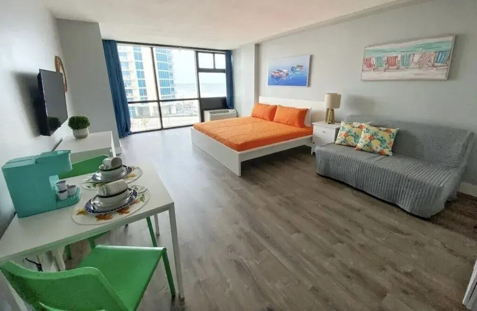 Ocean Side Inn Studios