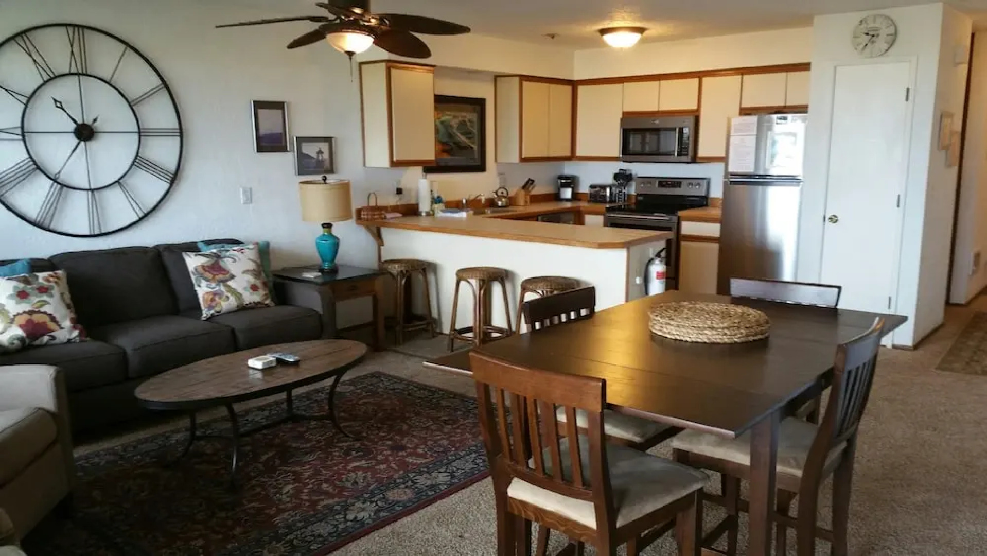 Seaside Beach Club 106 1 Br condo by RedAwning