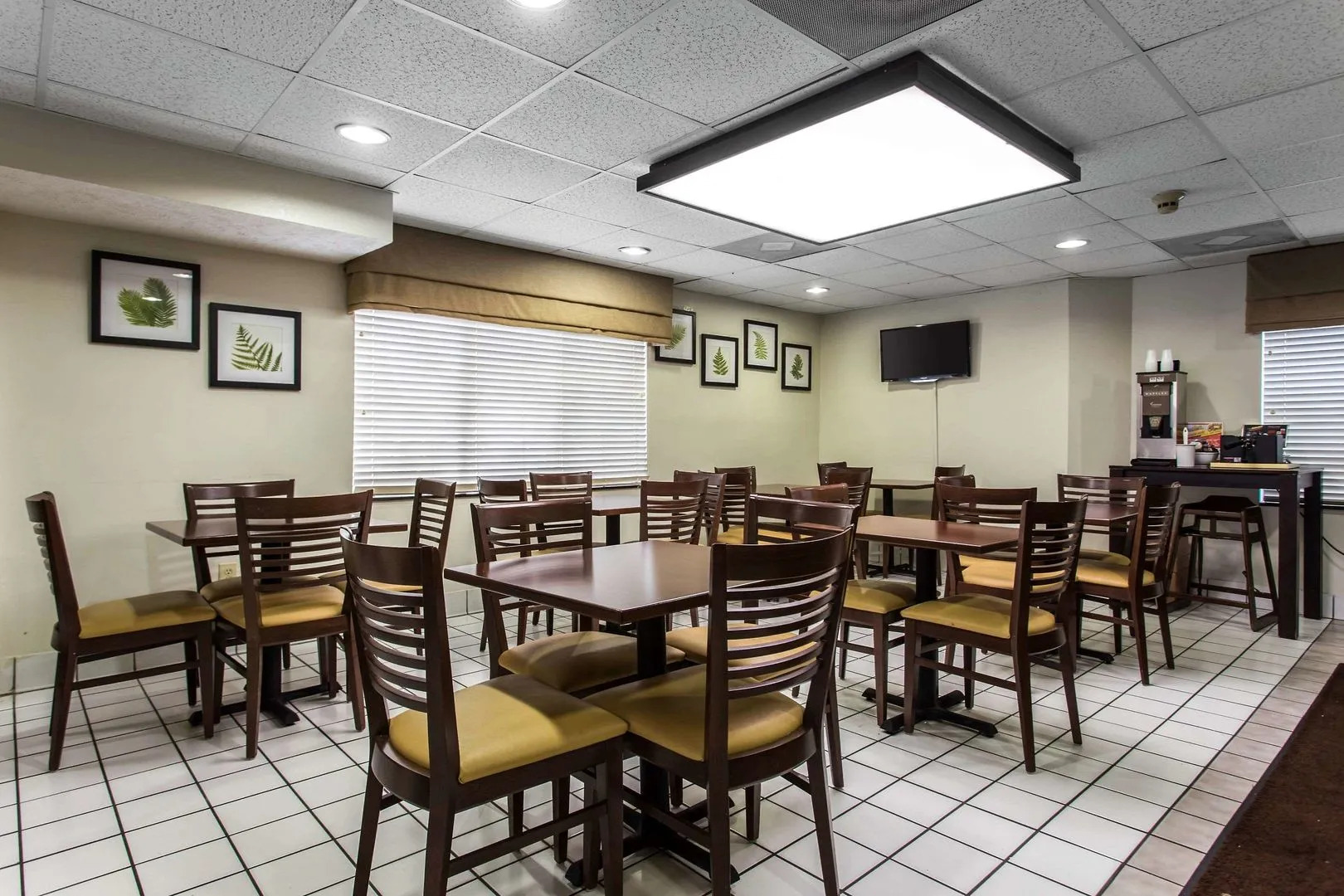 SureStay by Best Western Summerville Flowertown