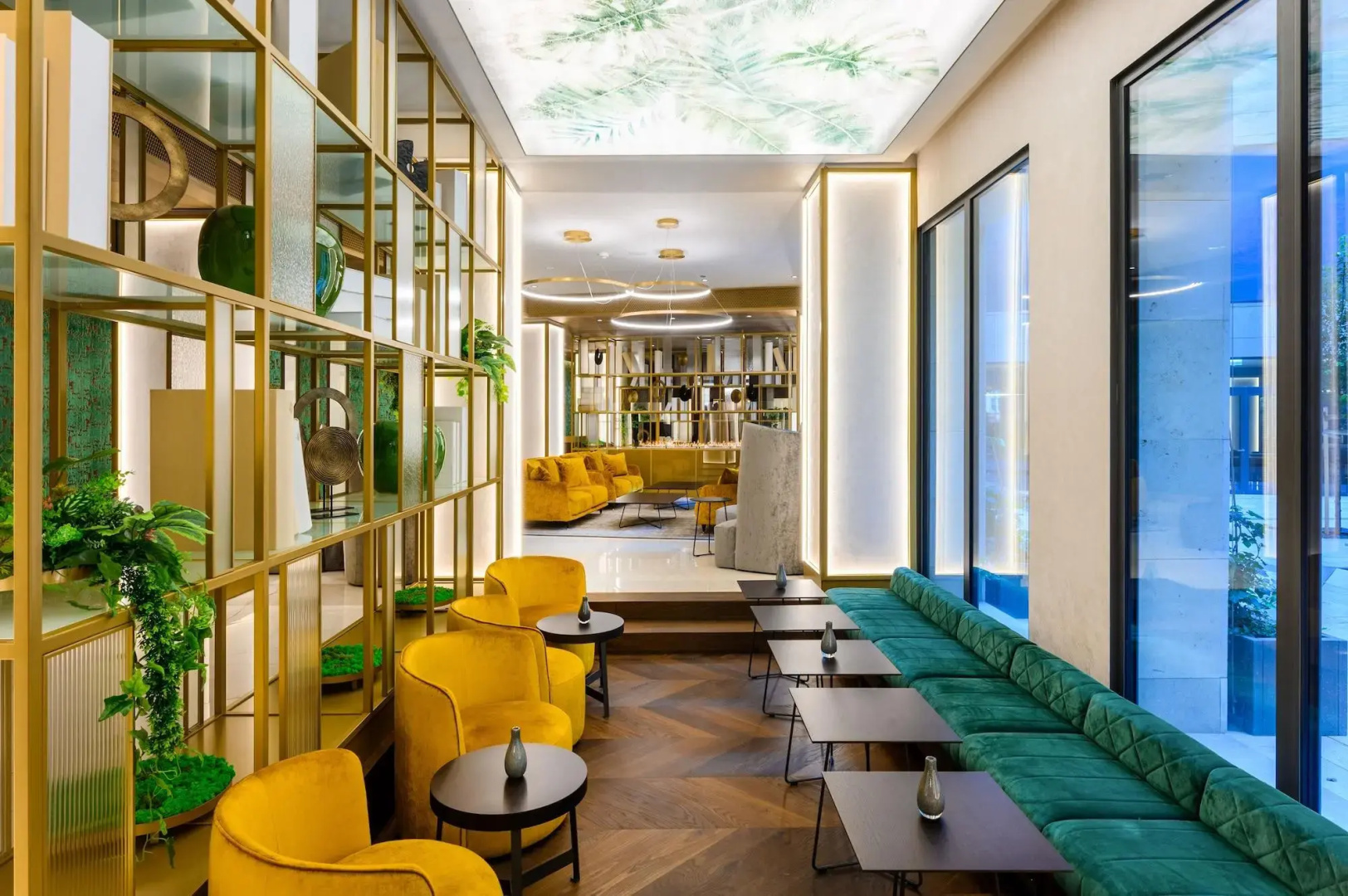 Emerald Downtown Suites