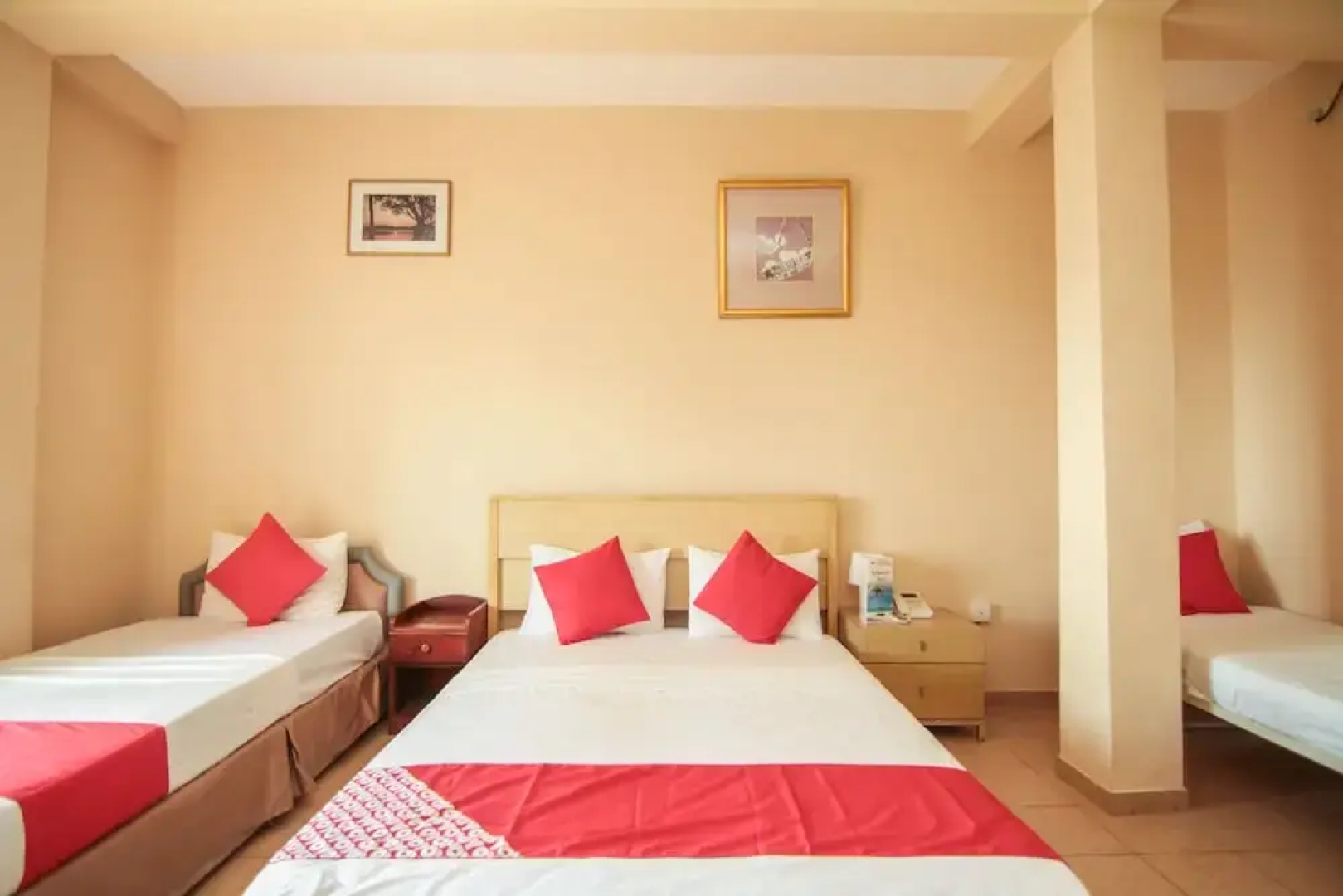 OYO 111 Sea Shine Beach Hotel