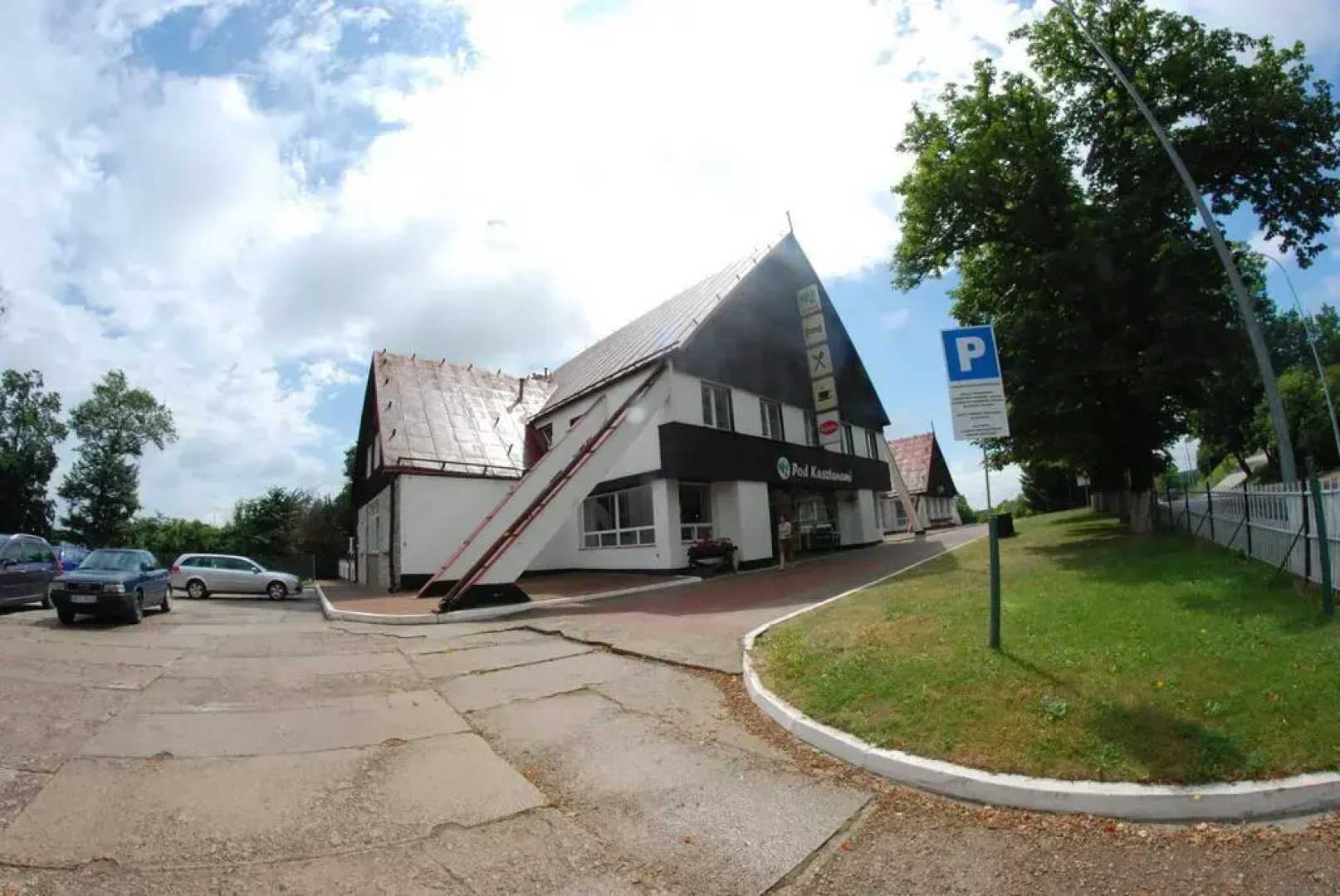 Zajazd Pod Kasztanami