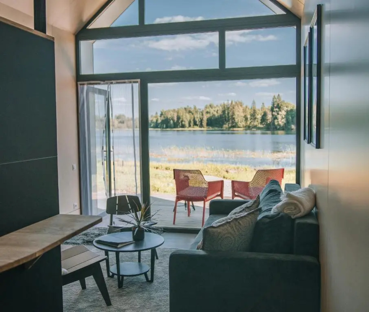 PullanHouse Laima - small and cosy lakeside holiday house