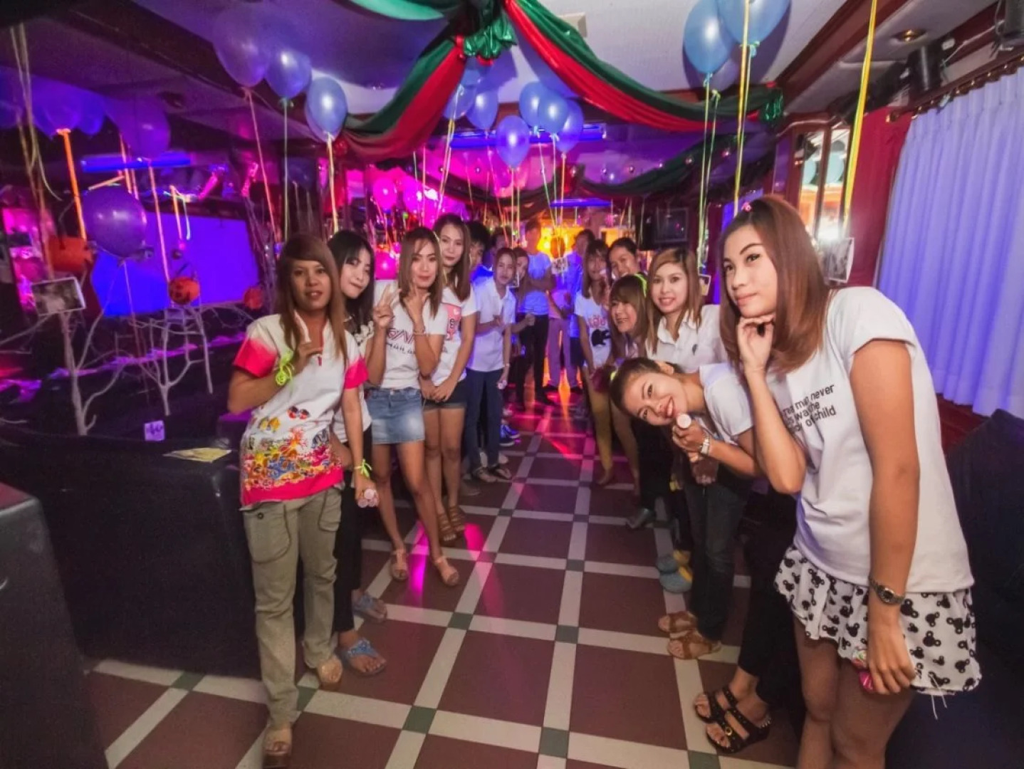 Srisupan Grand Royal Hotel