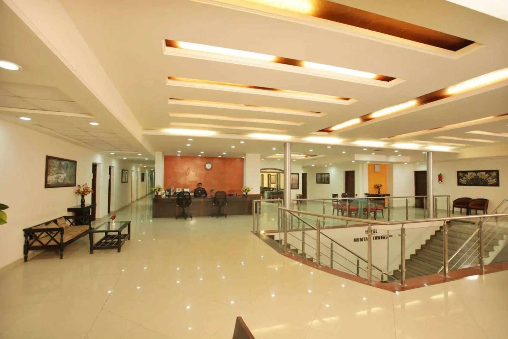 Hotel Grand Mumtaz Towers