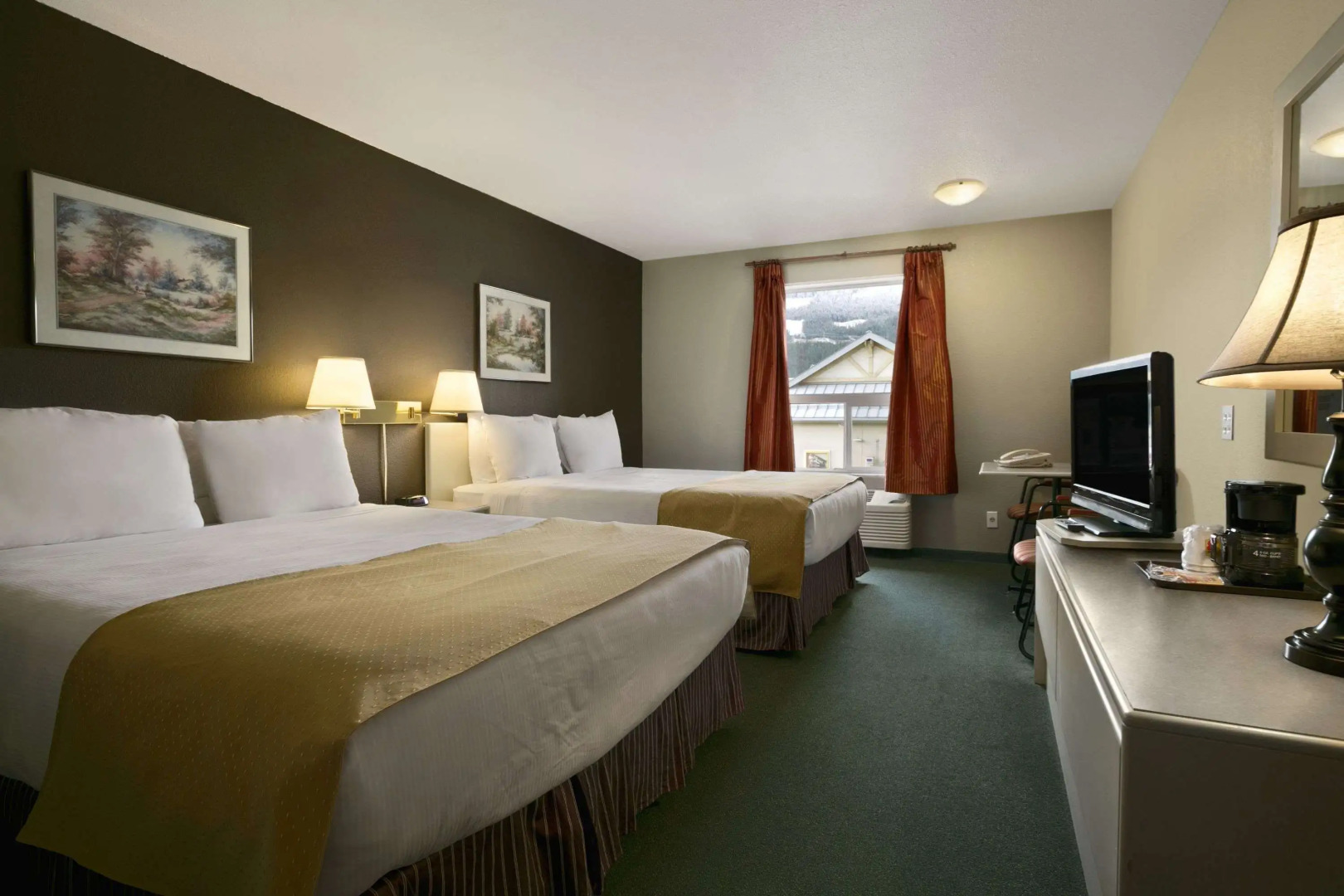 Super 8 by Wyndham Revelstoke BC