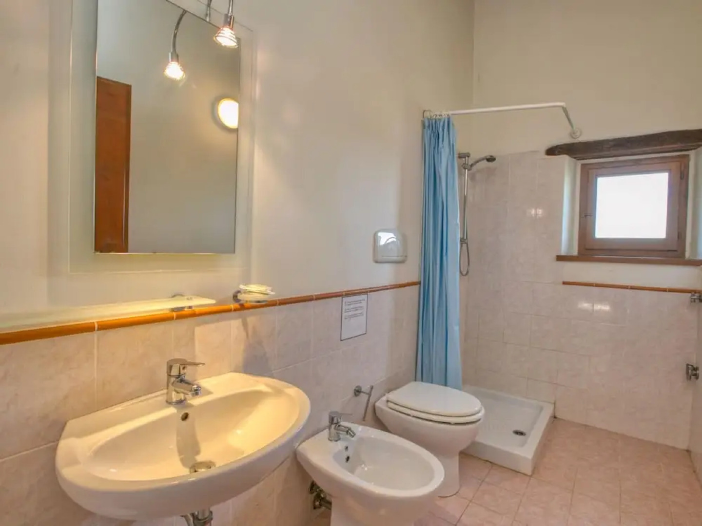 Flat on a Farm With Swimming Pool and Many Activities