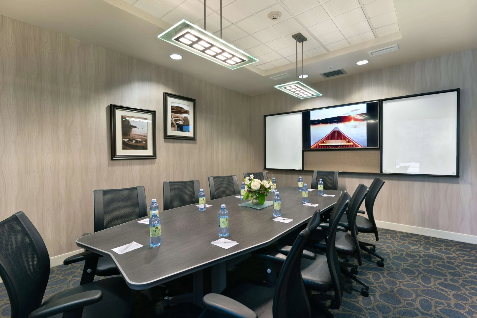 Oxford Suites Bellingham