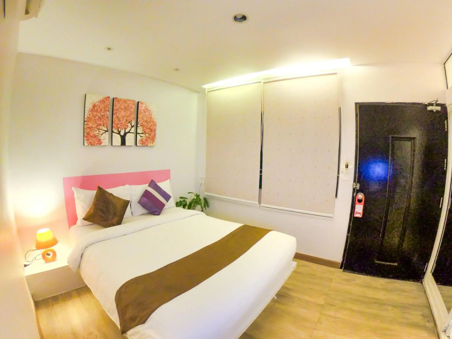 Queen Boutique Hotel