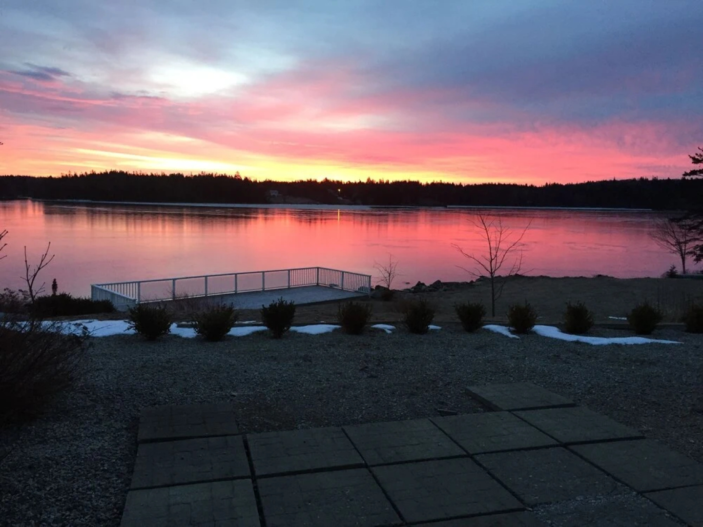 The Lake House Bed & Breakfast