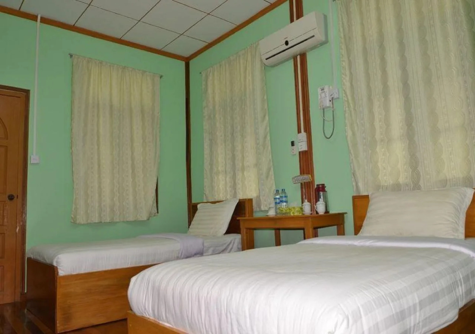 Mrauk U Palace Hotel