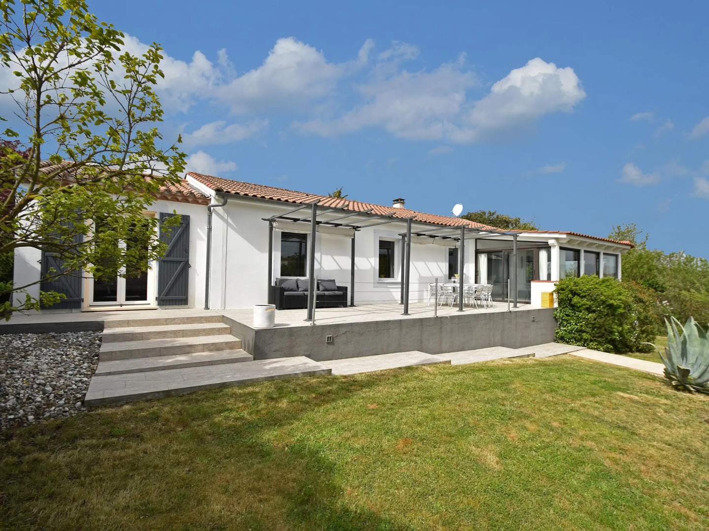 Modern Villa in Malves-en-Minervois with Private Pool