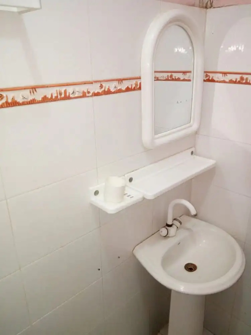 Alydia Inn Guest House