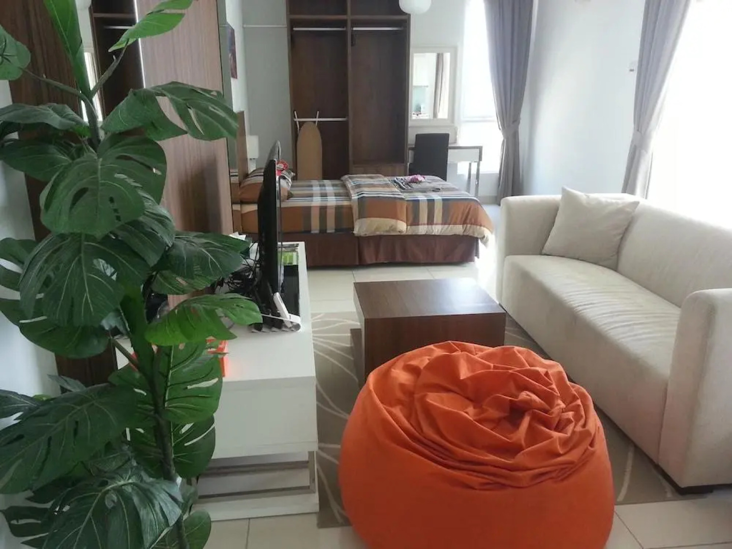 Studio At Mansion One