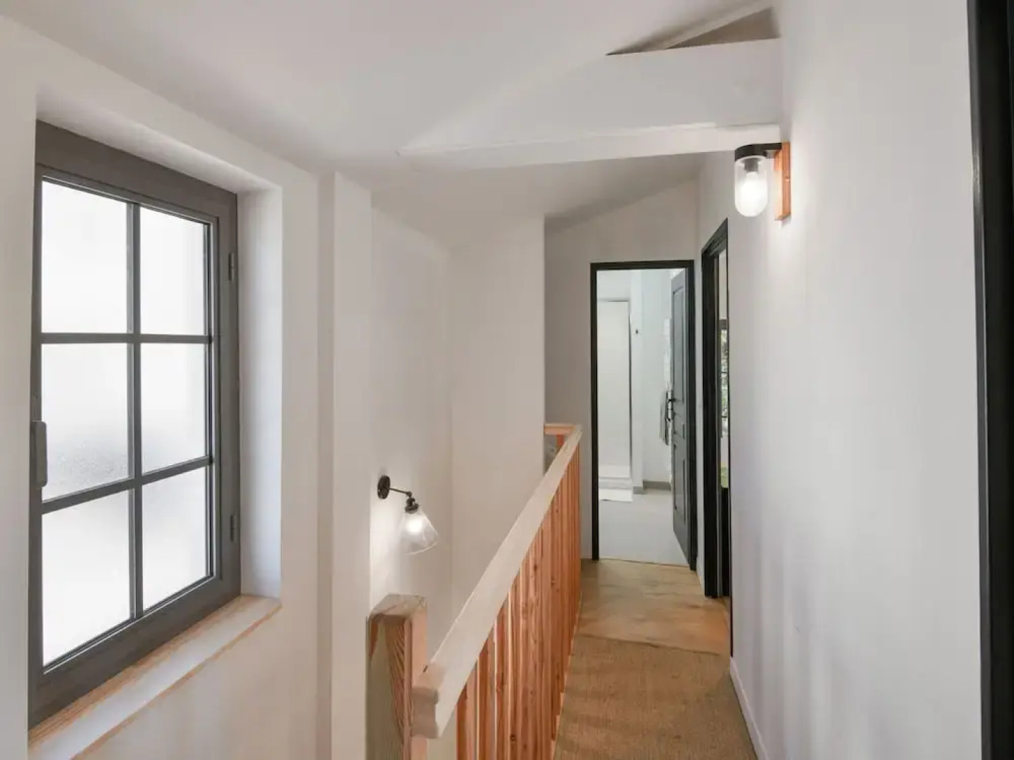 Villa in Lanton Near the Beach With Harbour View