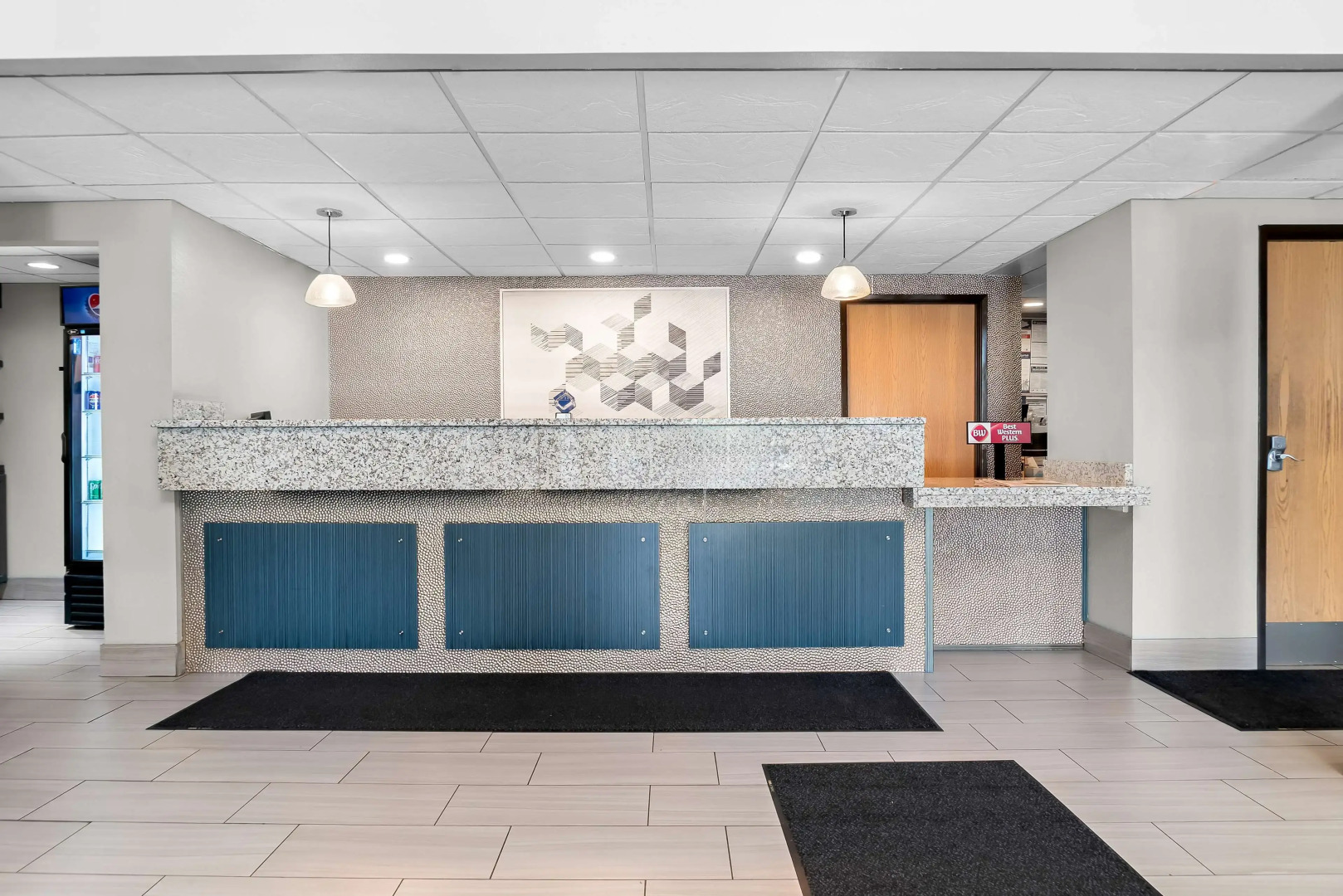 Best Western Plus Flint Airport Inn & Suites