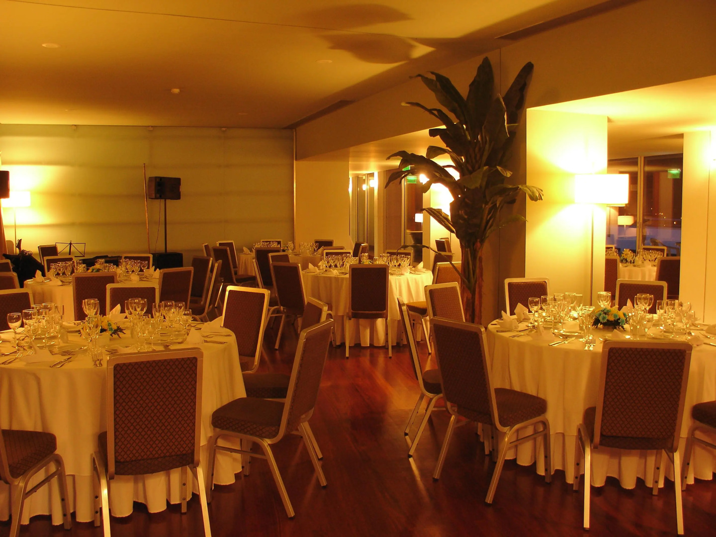 VIP Executive Azores Hotel