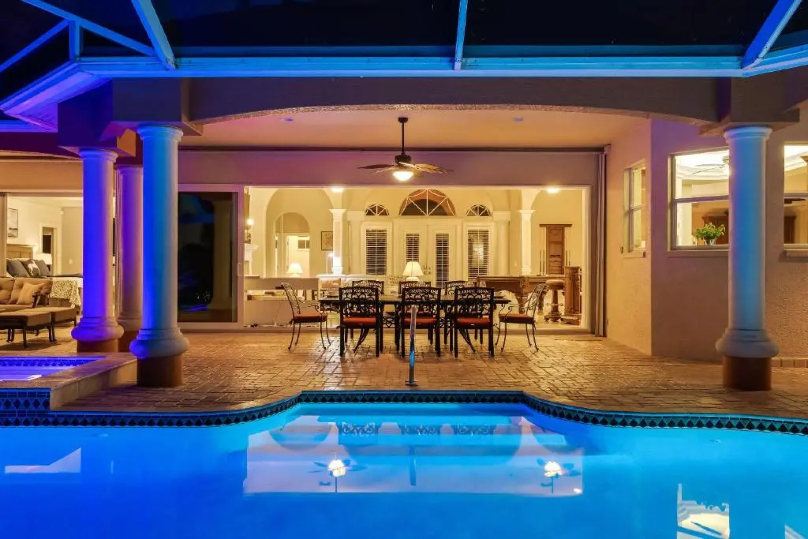STUNNING Villa with Custom pool, Spa, pool table, Kayaks & sleeps 14! - Villa Flandria - Roelens