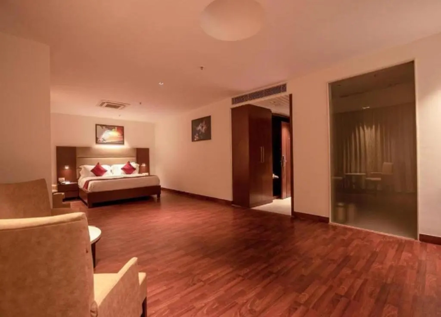 Hotel Mint Select Noida