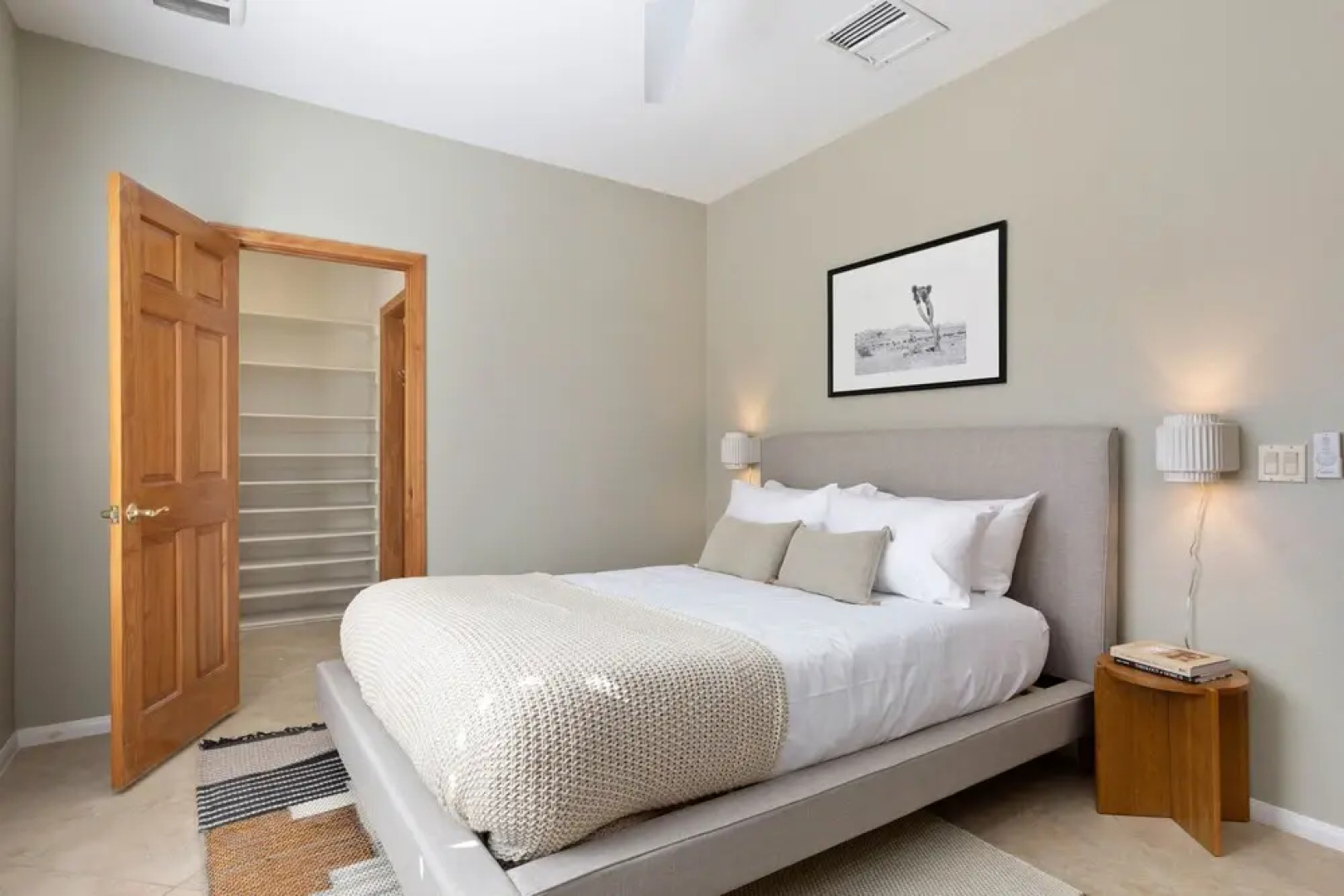 Playa Sol by Avantstay Jtree Oasis w/ Hot Tub & Pool!