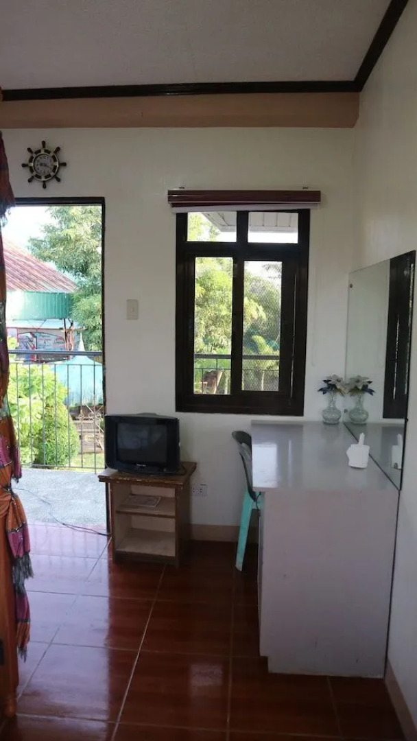 Doña Josefa Aquino Poolside Resort