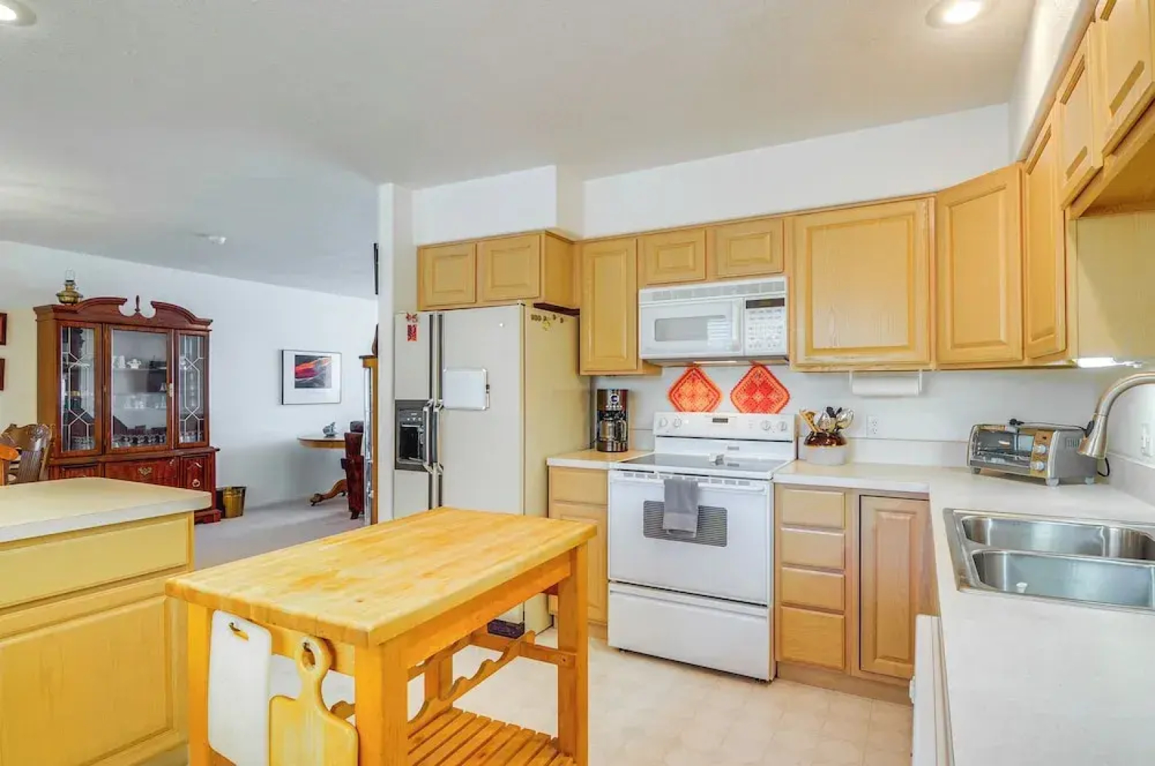 Walk to Downtown: Page Hideaway w/ Patio