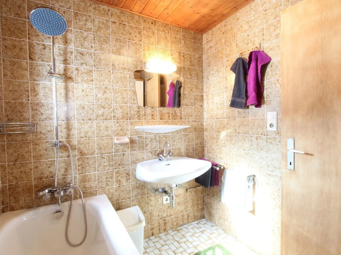 Lovely Chalet in Sankt Ulrich am Pillersee near Ski Area