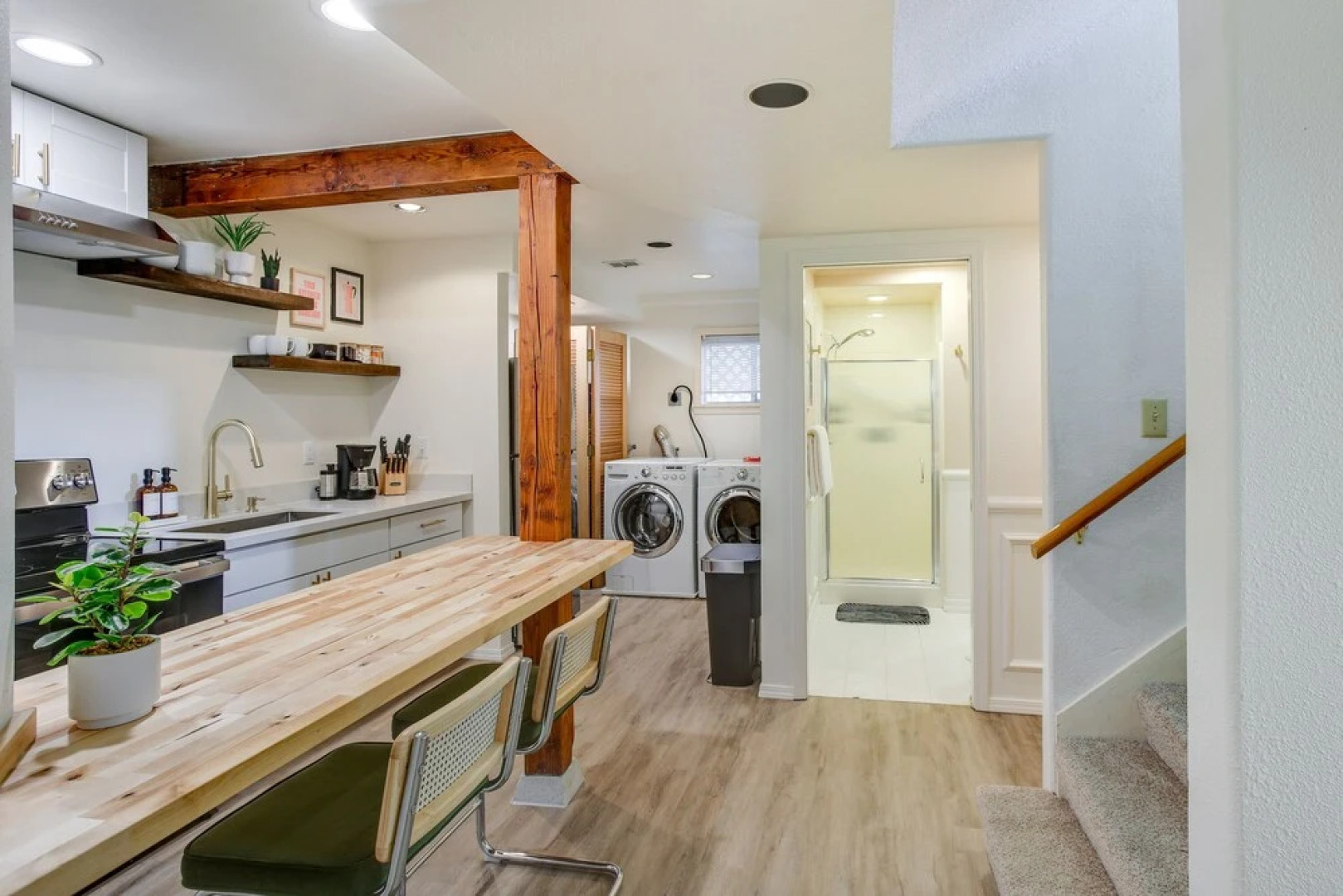 Updated Tacoma Home w/ Fire Pit!