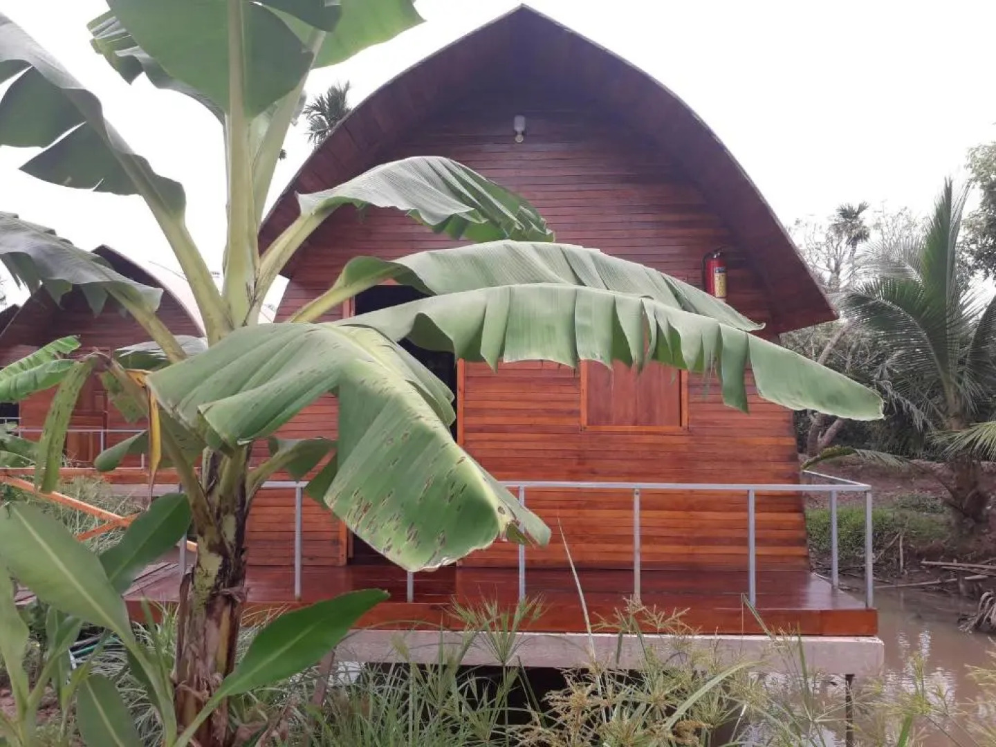 Hong thai River side homestay