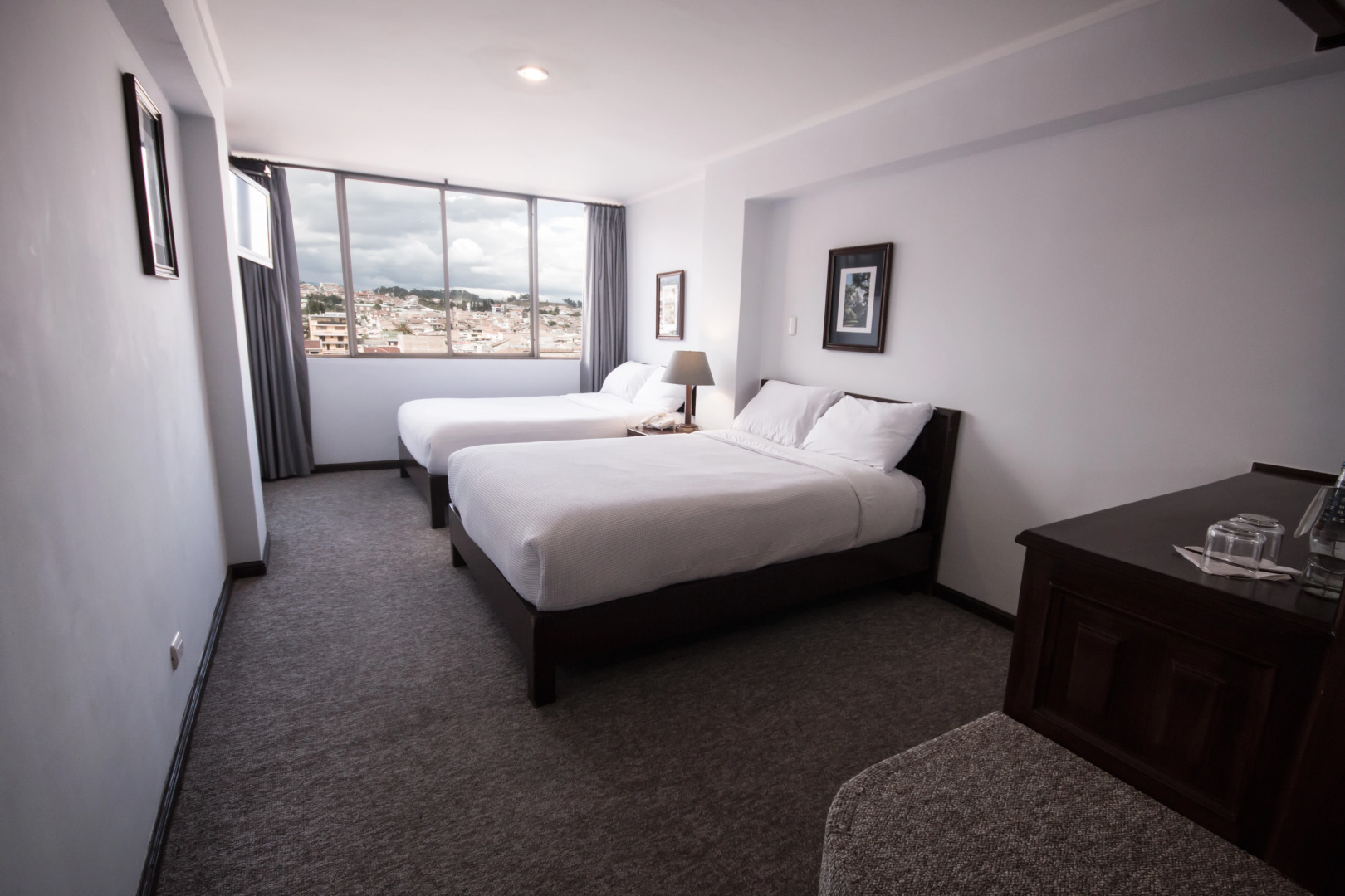 Hotel Presidente by NASS