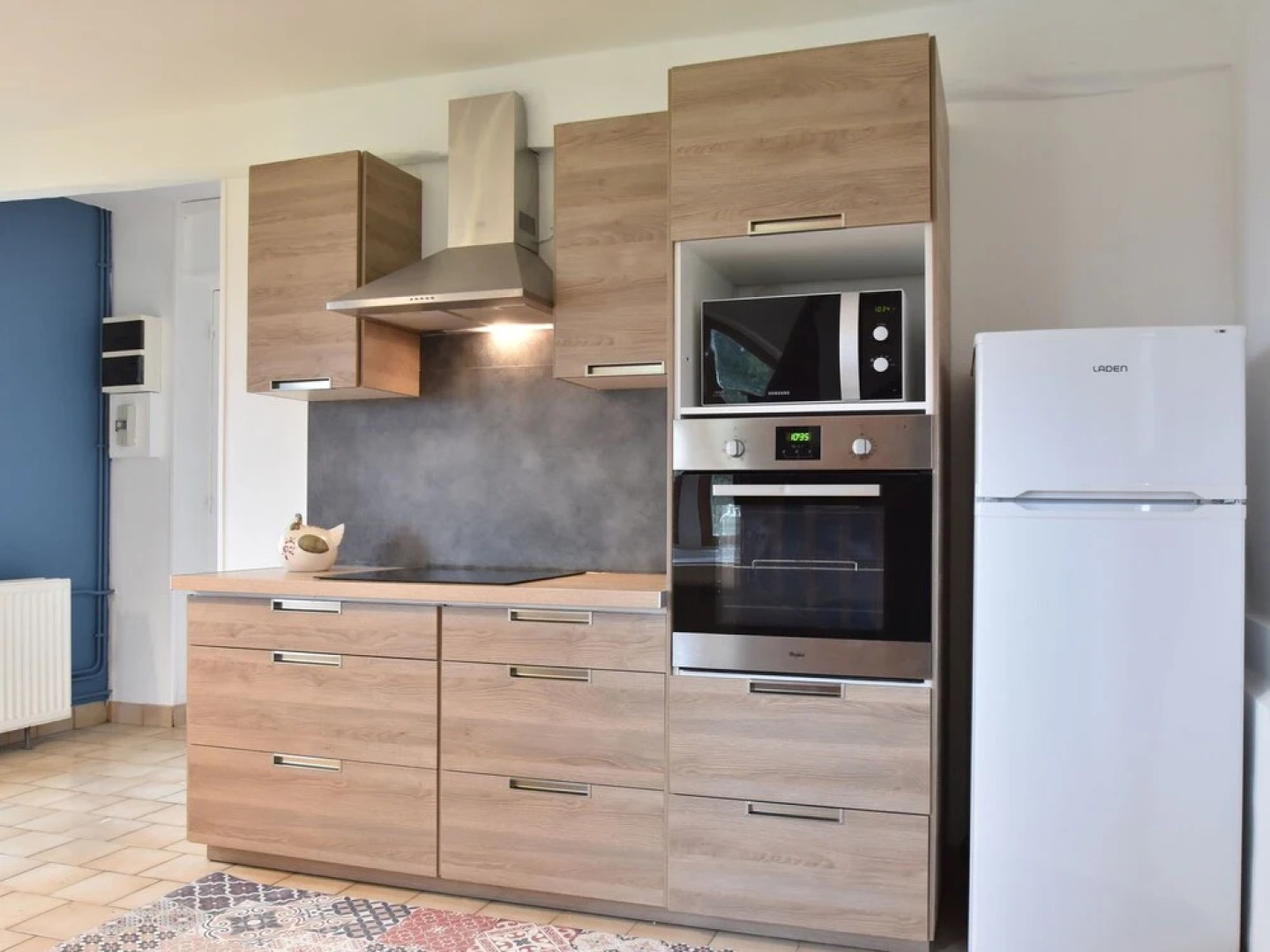 Pleasant Cottage in Asnieres With Terrace