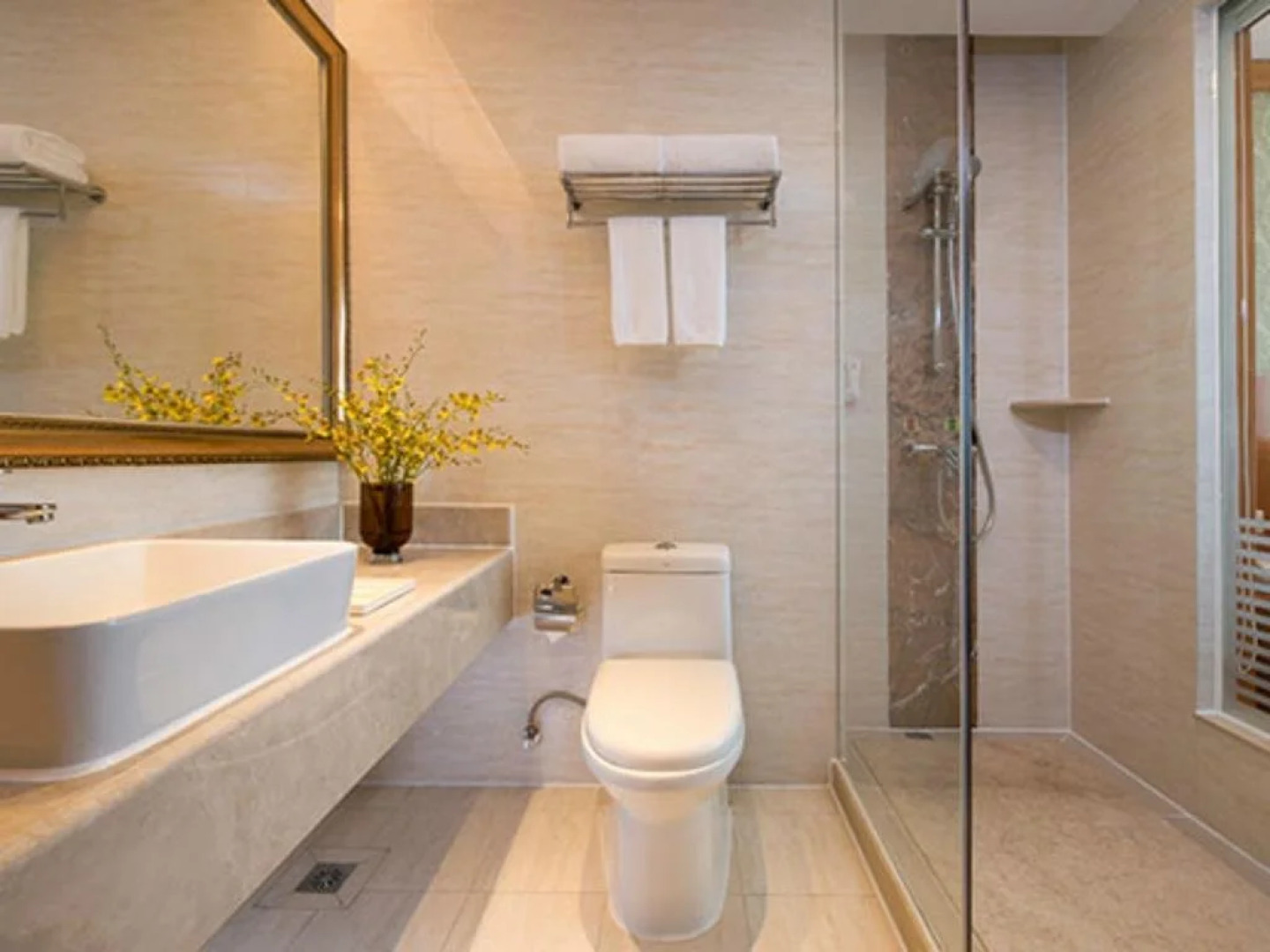 Vienna International Hotel Meizhou Dingzi Bridge